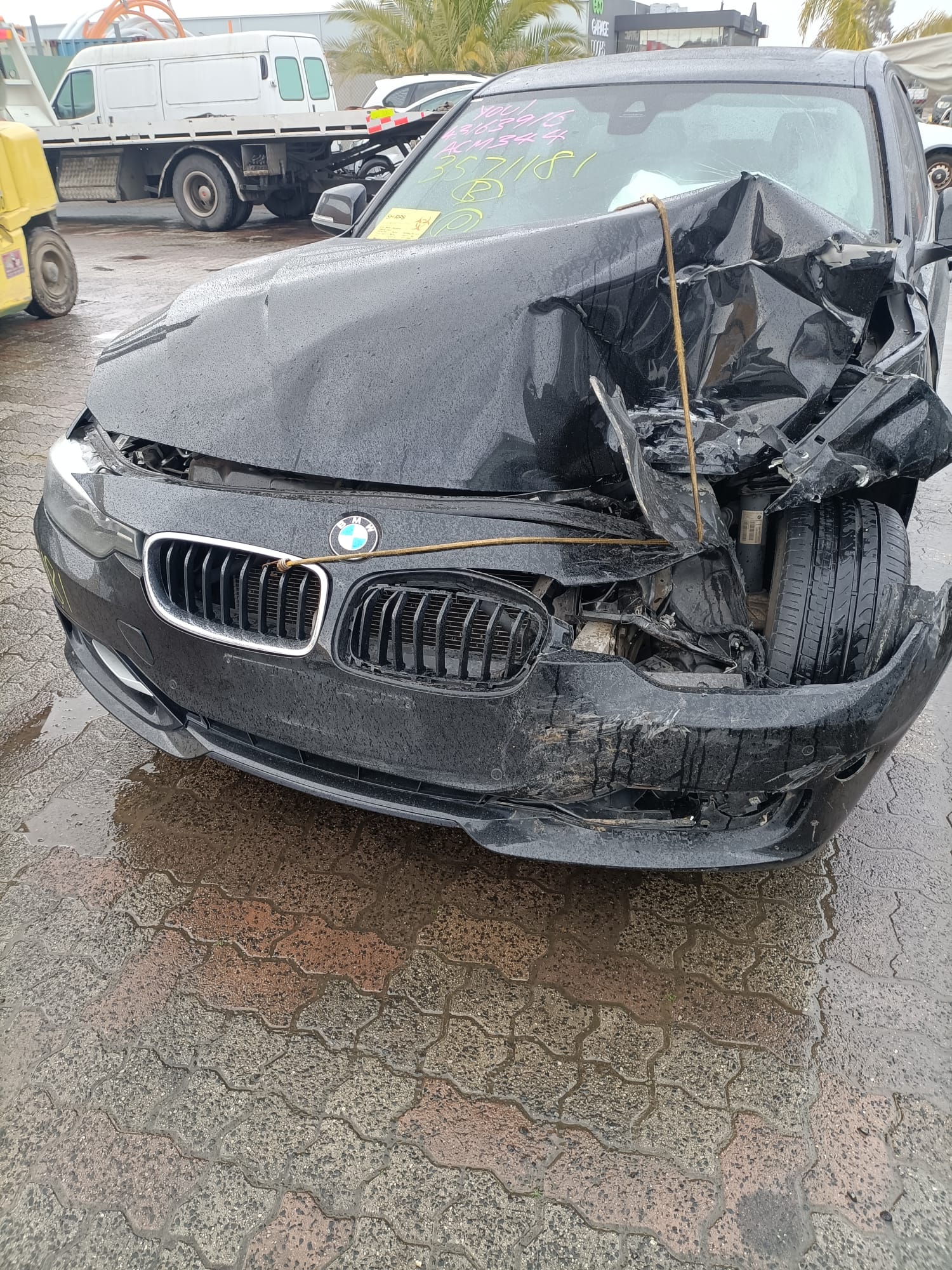 Wrecking 2014 BMW 3 SERIES for Used Parts BM0816