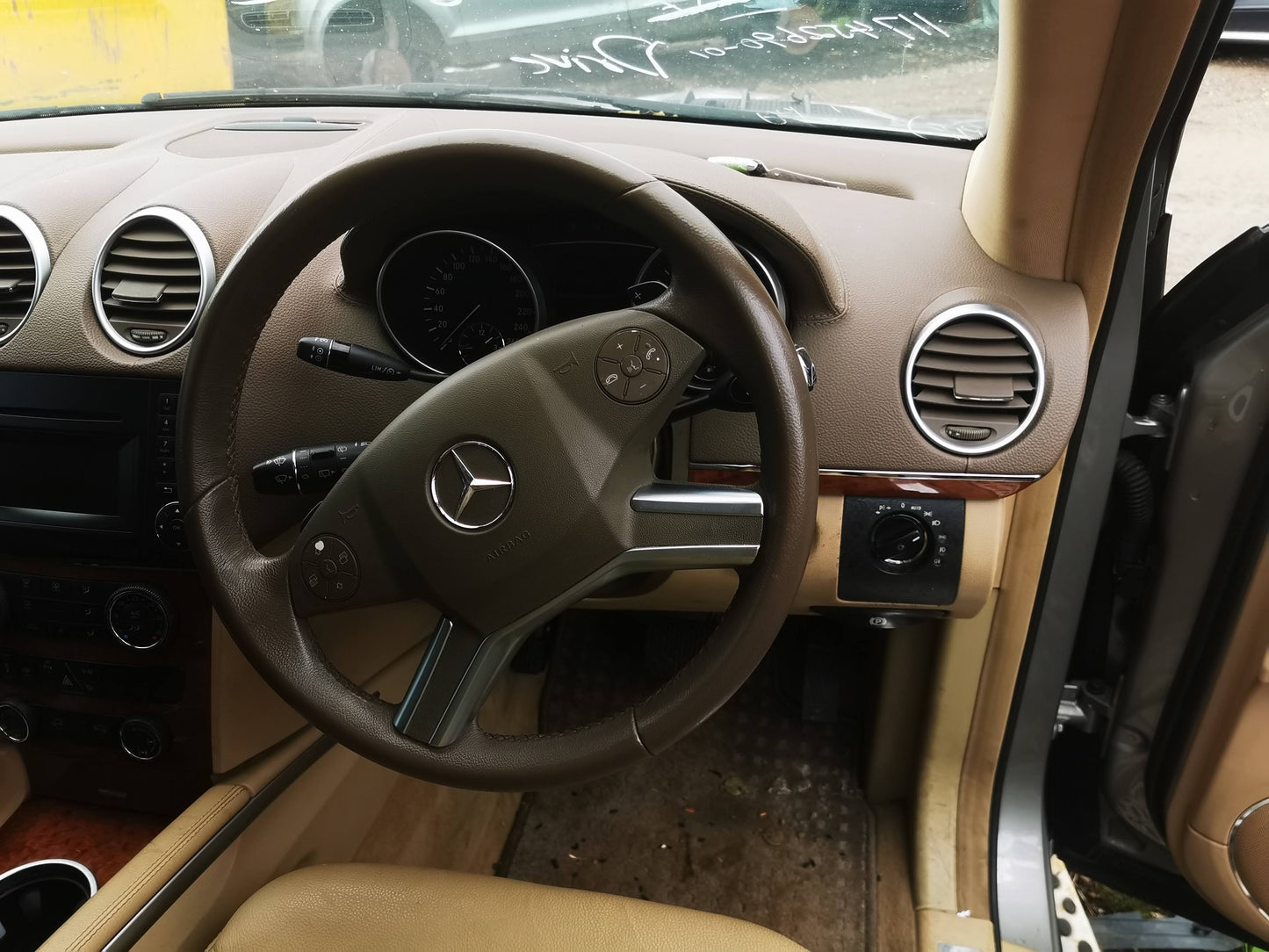 2009 MERCEDES GL CLASS X164, XENON, 10/06-11/09 A1648204161 LEFT HEADLAMP