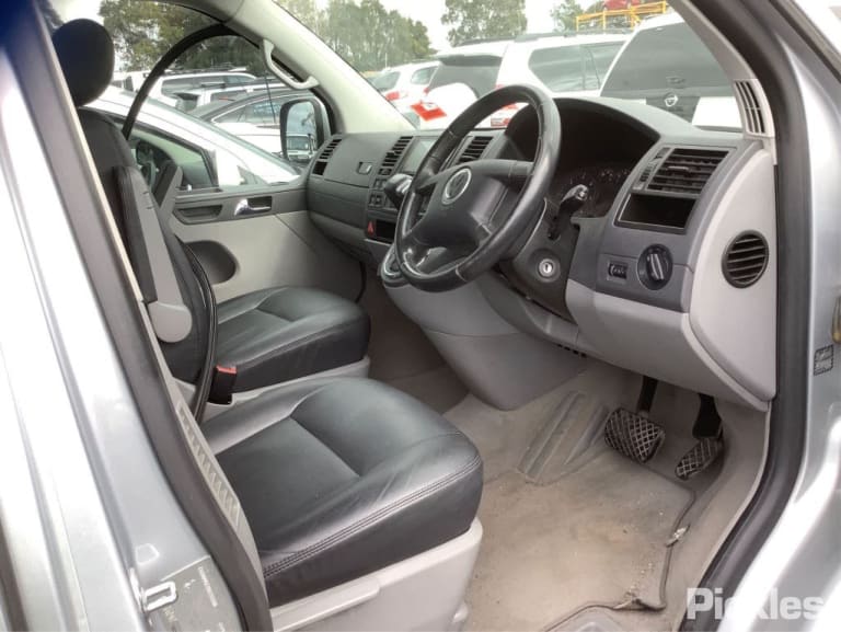 2007 VOLKSWAGEN TRANSPORTER T5, 08/04-06/15 7H0821102E RIGHT GUARD