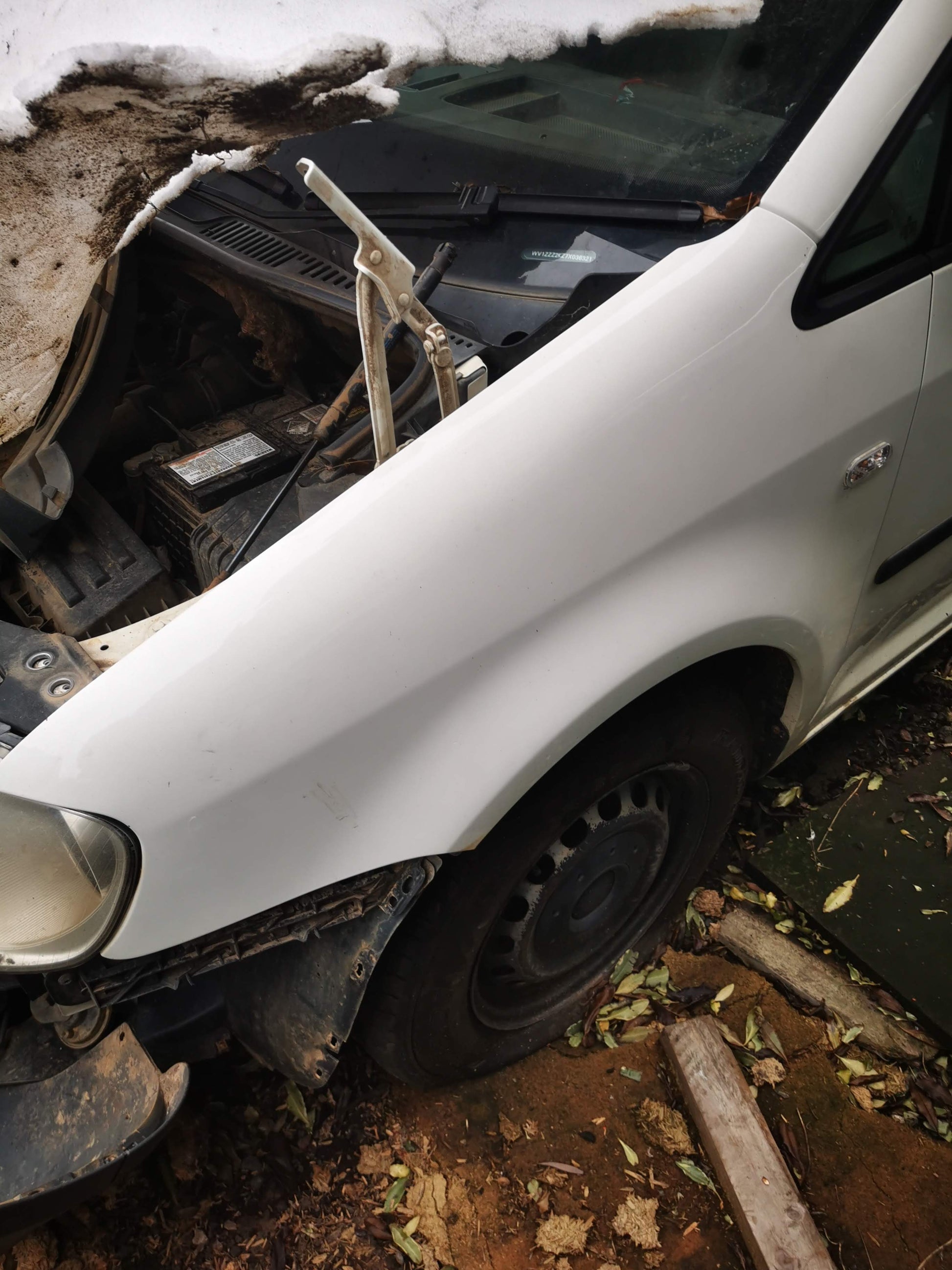 2007 VOLKSWAGEN CADDY 2K, 12/04-08/10 2K0945095M LEFT TAILLIGHT