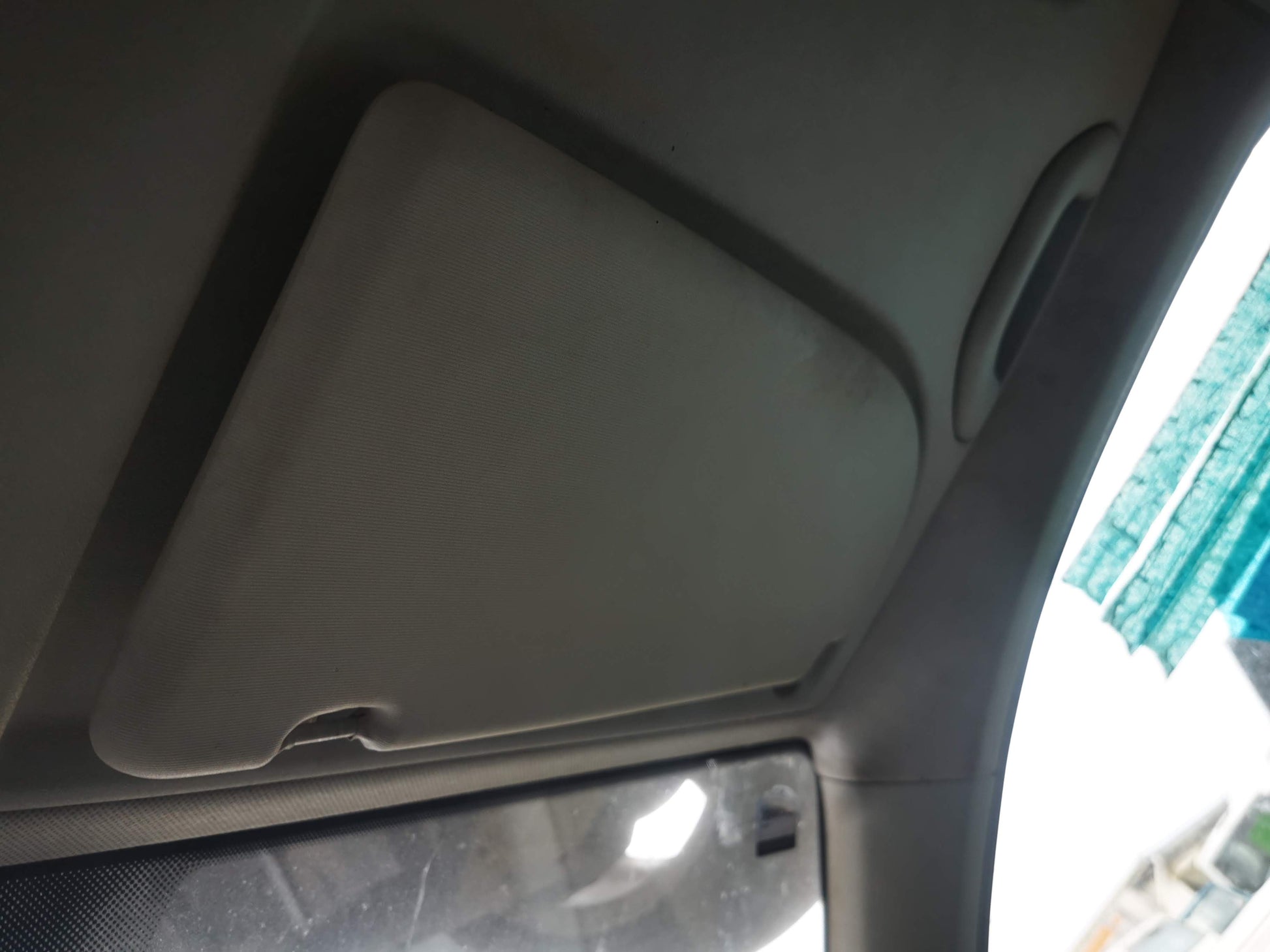 2007 VOLKSWAGEN CADDY RIGHT REAR DOOR SLIDING LOCK, 2K, 12/04-06/15 2K0843654BD DOOR BOOT GATE LOCK