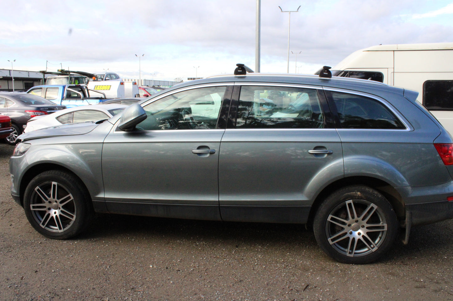 2008 AUDI Q7 RIGHT REAR DOOR LOCK, 4L, DUAL ROW (7 PIN), P/N 8K0839016, 09/06-11/09 8K0839016  DOOR BOOT GATE LOCK