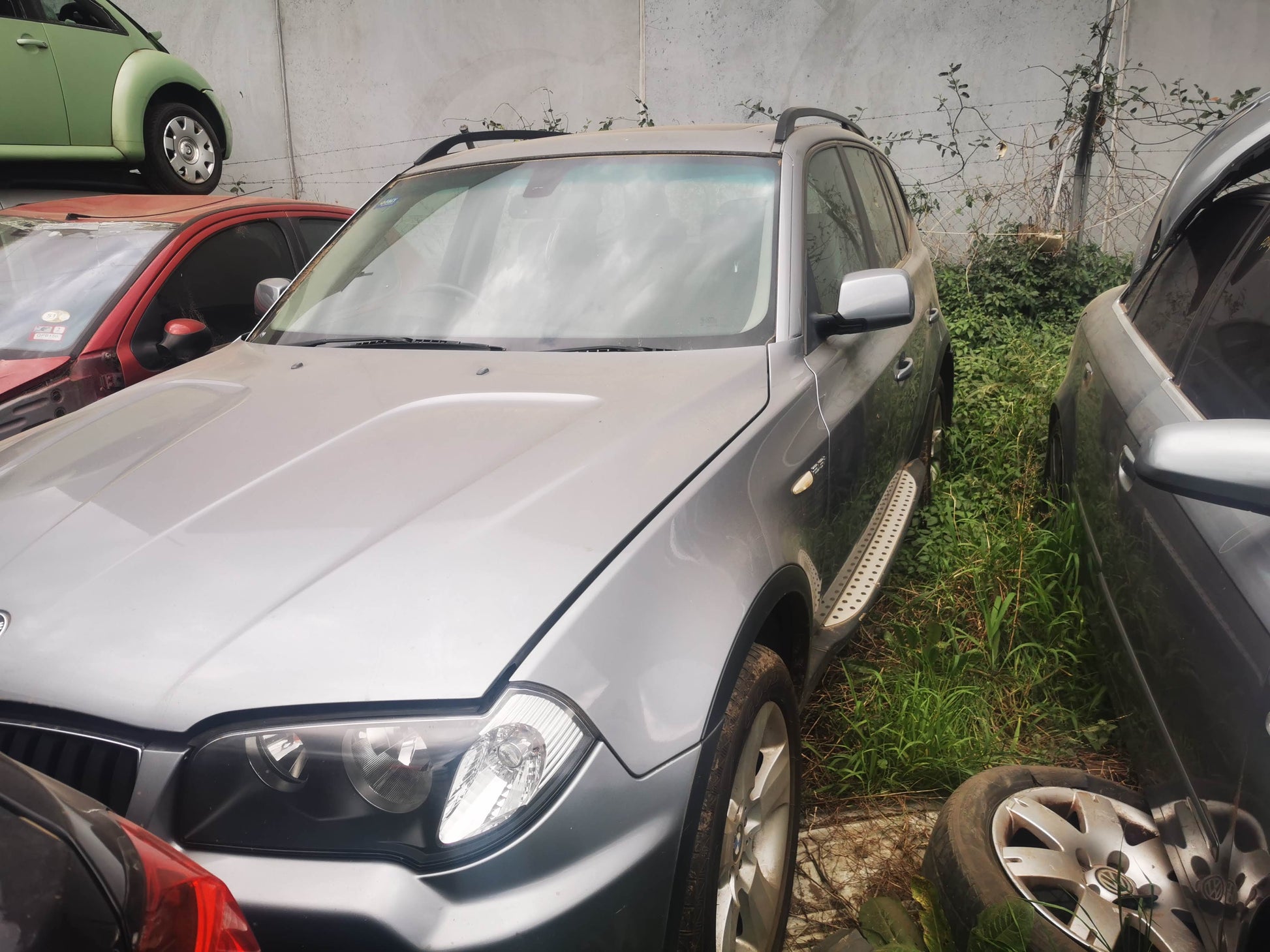 2006 BMW X3 MANUAL FOLD, NON MEMORY, NON AUTO DIP, NON SEAT ADJUST, NON GLOSS BLACK LINE, NON M PACK, E83, 06/04 51163448133 LEFT DOOR MIRROR