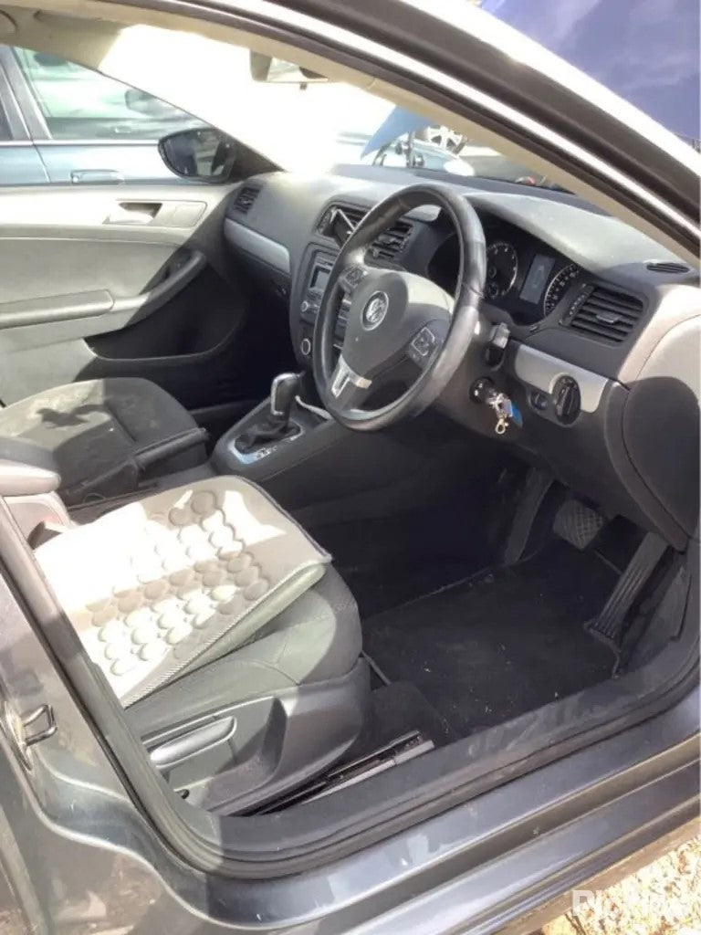 2014 VOLKSWAGEN JETTA LH FRONT, SEAT BELT ONLY (NO STALK), 1B, 02/11-12/17 5C6857705A SEAT BELT STALK