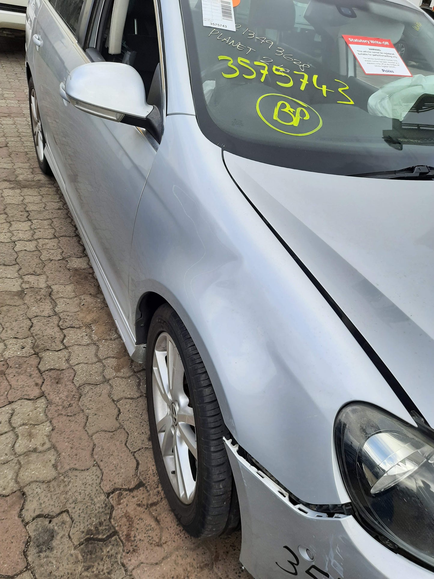 2010 VOLKSWAGEN GOLF GEN 6, 10/08-12/15 REVERSE CAMERA