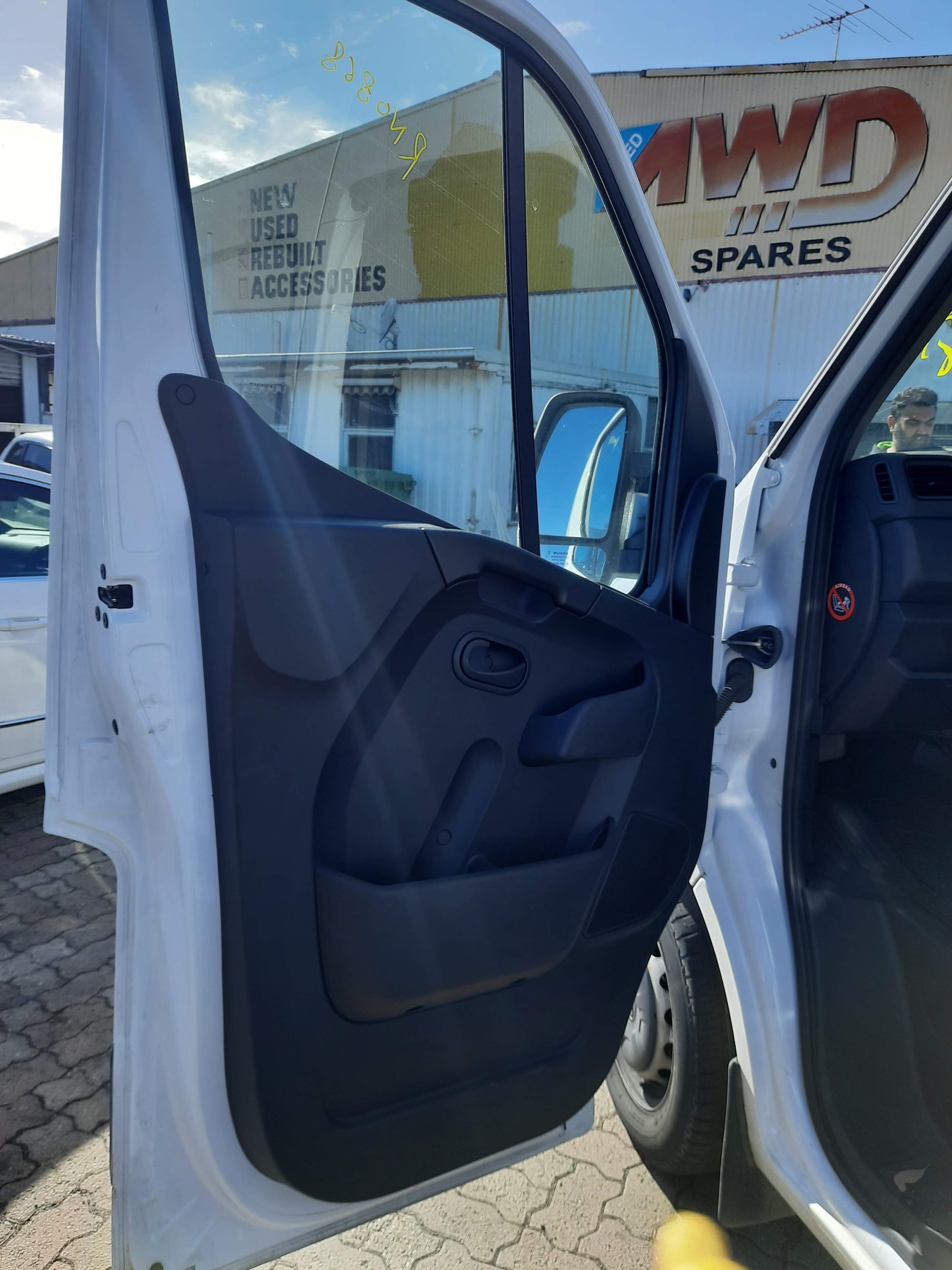 2020 RENAULT MASTER AUTO, FWD, DIESEL, 2.3, TURBO, LESS SHIFT ACTUATOR, X62, 09/11- PA0 TRANS GEARBOX
