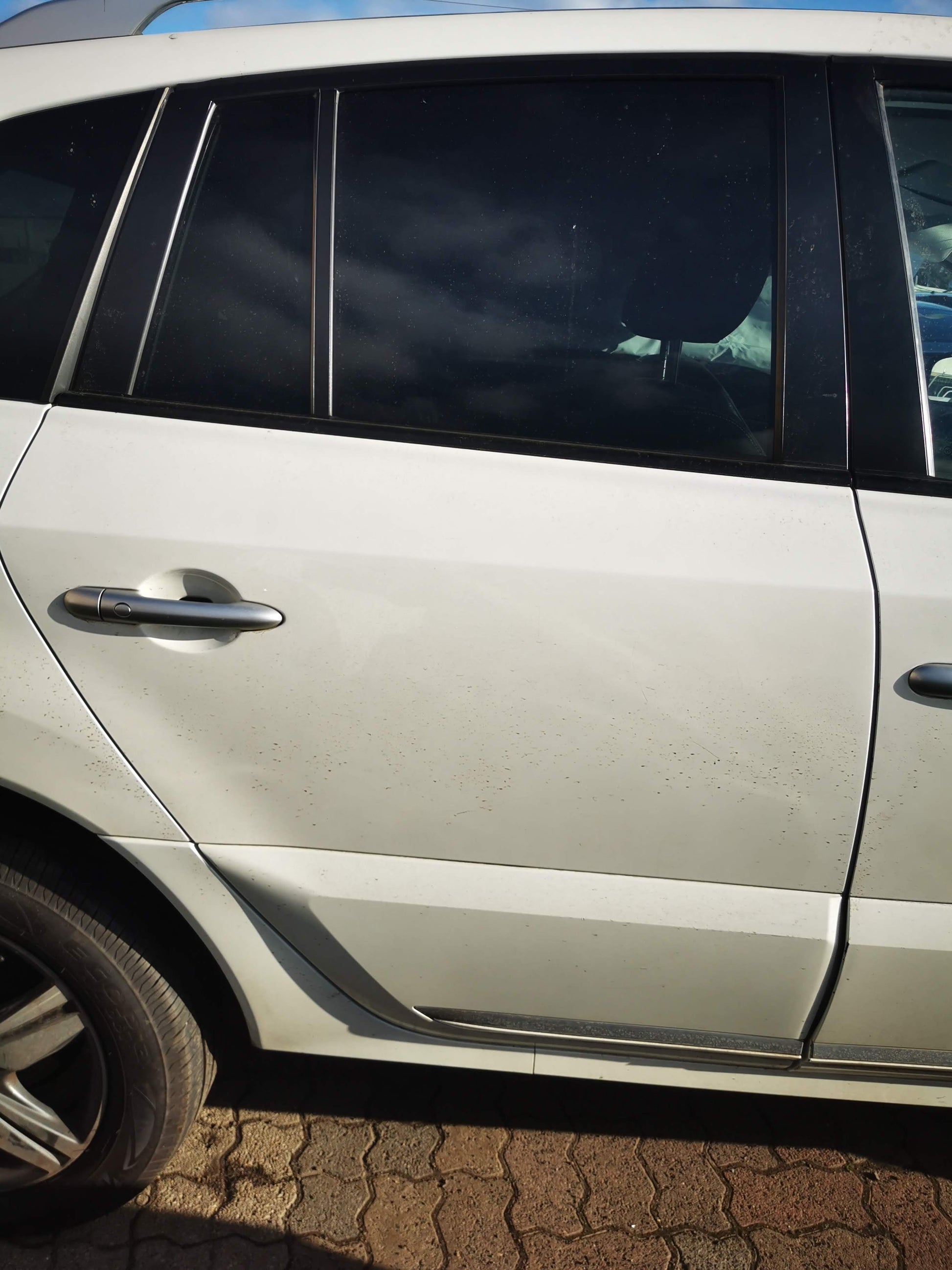 2014 RENAULT KALEOS H45, 09/08-04/16 651000024R BONNET