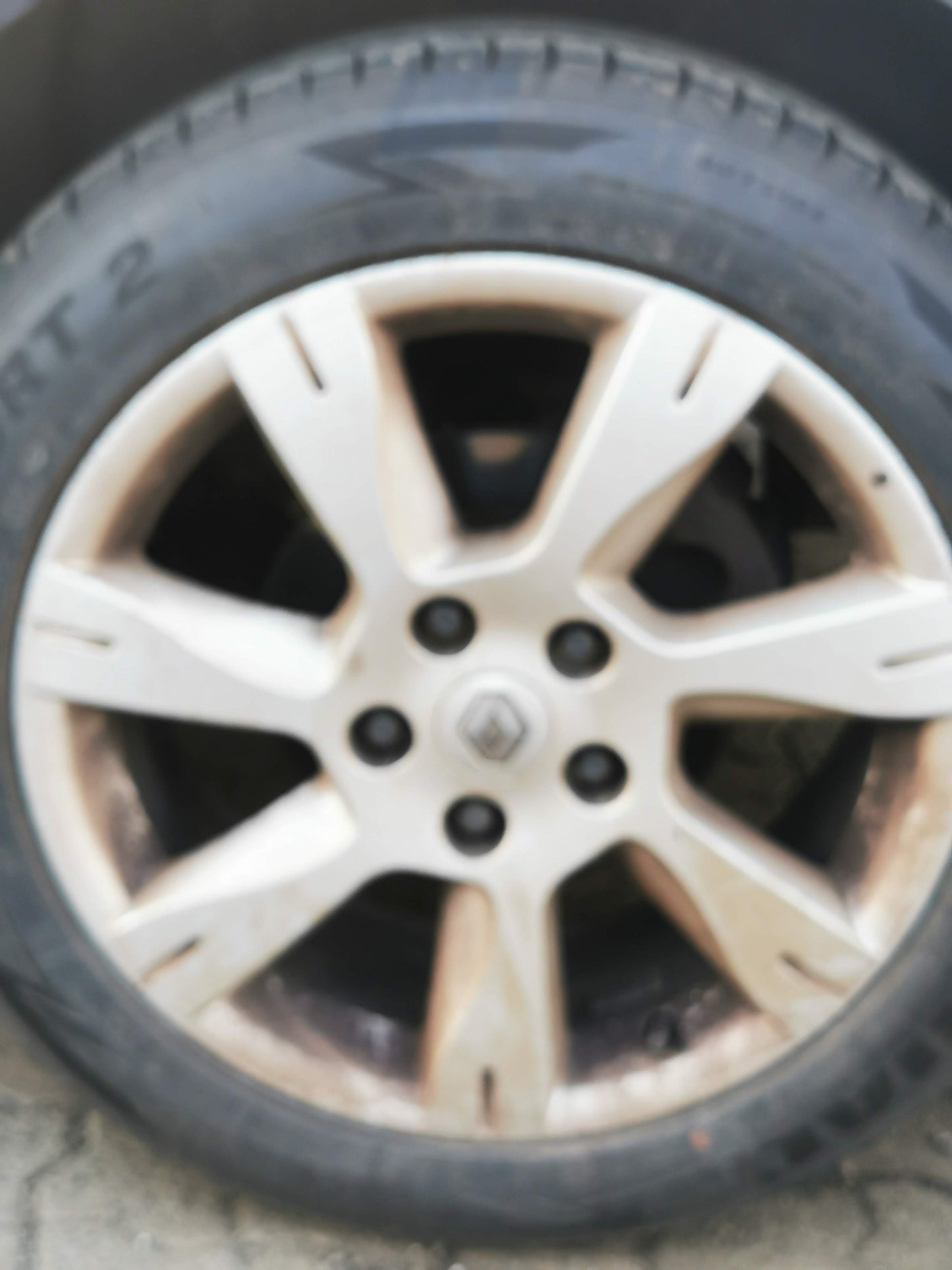 2011 RENAULT FLUENCE X38, 09/10-01/16 631007618R RIGHT GUARD