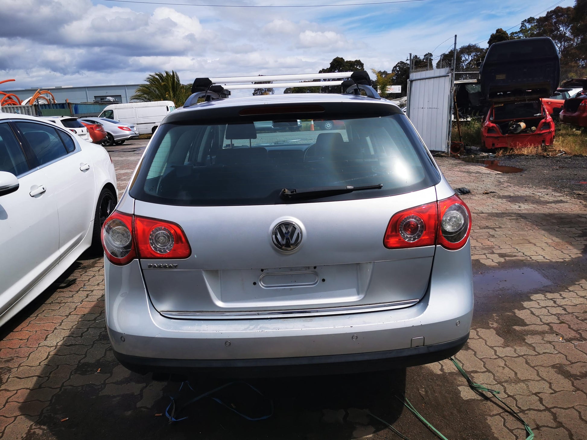 2008 VOLKSWAGEN PASSAT 3C/MK6 B6, WAGON, W/ PARK SENSOR TYPE, 03/06-09/10 3C9807417E REAR BUMPER