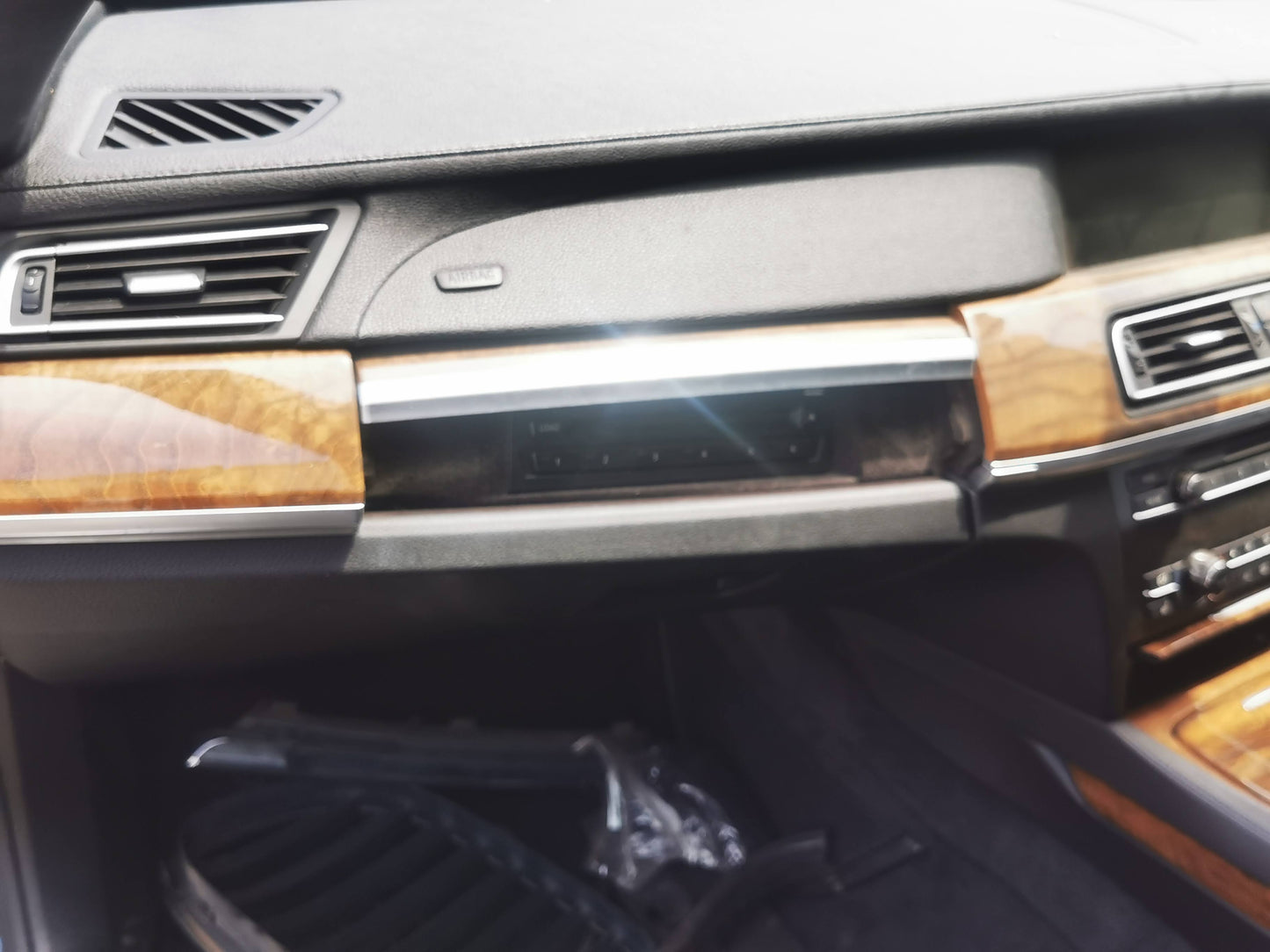 Wrecking 2009 BMW 7 SERIES for Used Parts BM0908