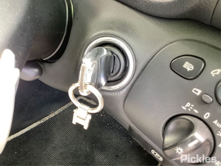 2009 MERCEDES CLC CLASS RIGHT FRONT DOOR LOCK, CL203, 08/08-03/11 A2037201835 DOOR BOOT GATE LOCK