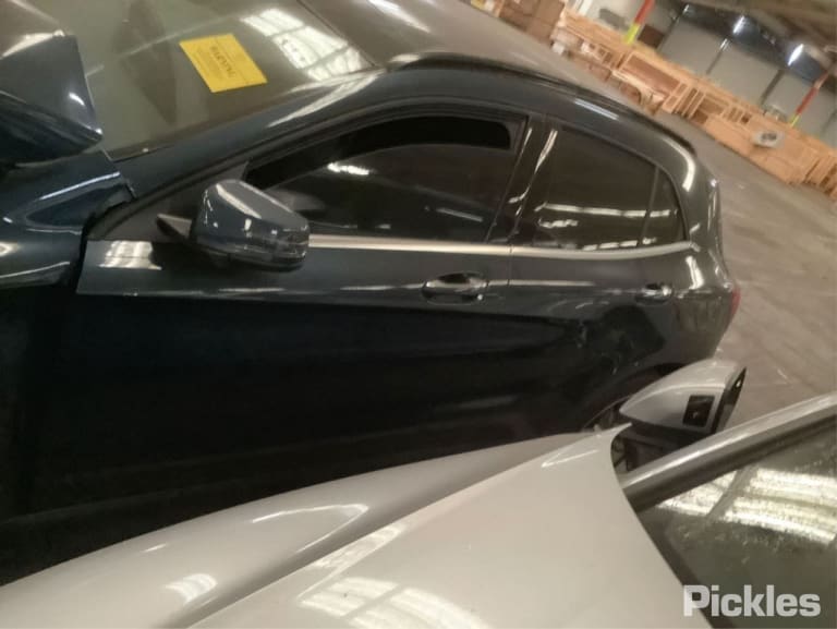 2019 MERCEDES GLA CLASS X156, 04/14-01/20 A1767304300 LEFT REAR DOOR WINDOW