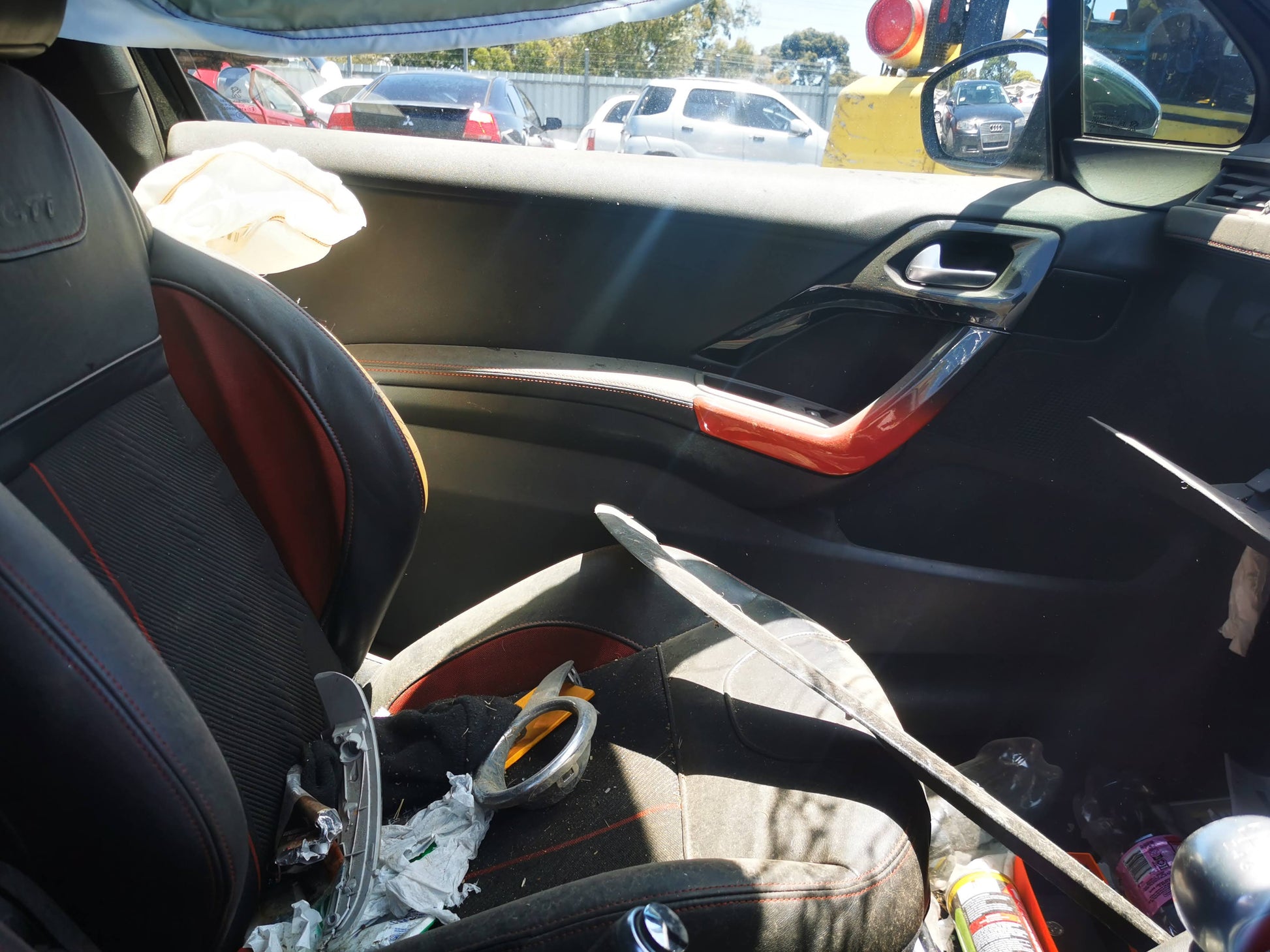 2013 PEUGEOT 208 A9, POWER FOLD, W/ CHROME TRIM, CHROME COVER TYPE, 10/12-12/18 1607511980 LEFT DOOR MIRROR