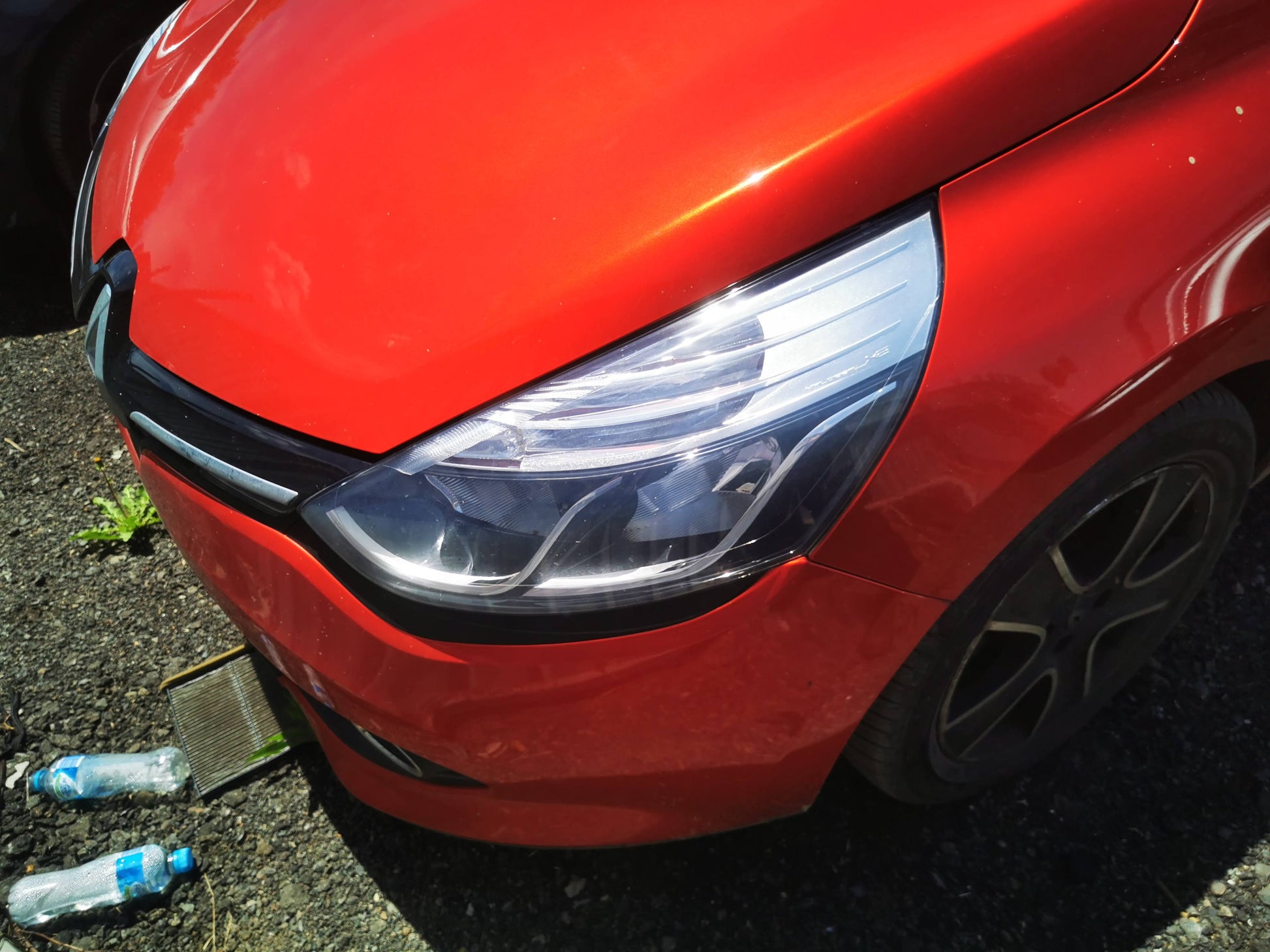 2014 RENAULT CLIO X98, COLOUR CODED, POWER FOLDING (9 WIRE), 09/13-07/16 963012959R RIGHT DOOR MIRROR