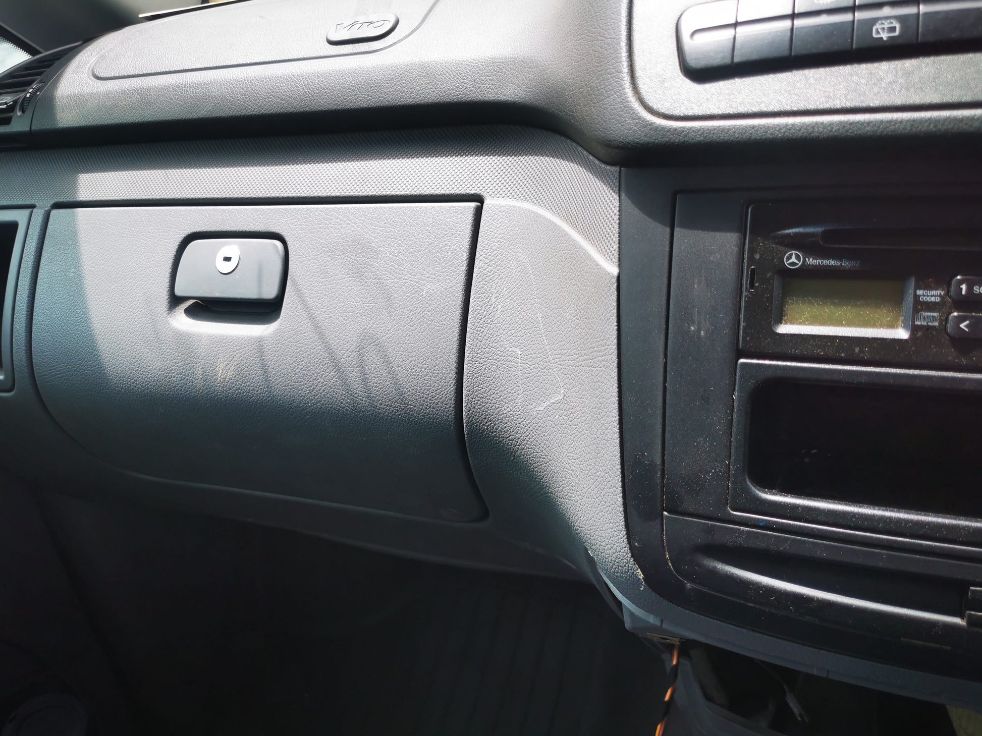 2006 MERCEDES VITO MODULE, 639, 05/04-01/11 A9064460542 AIRBAG MODULE SENSOR