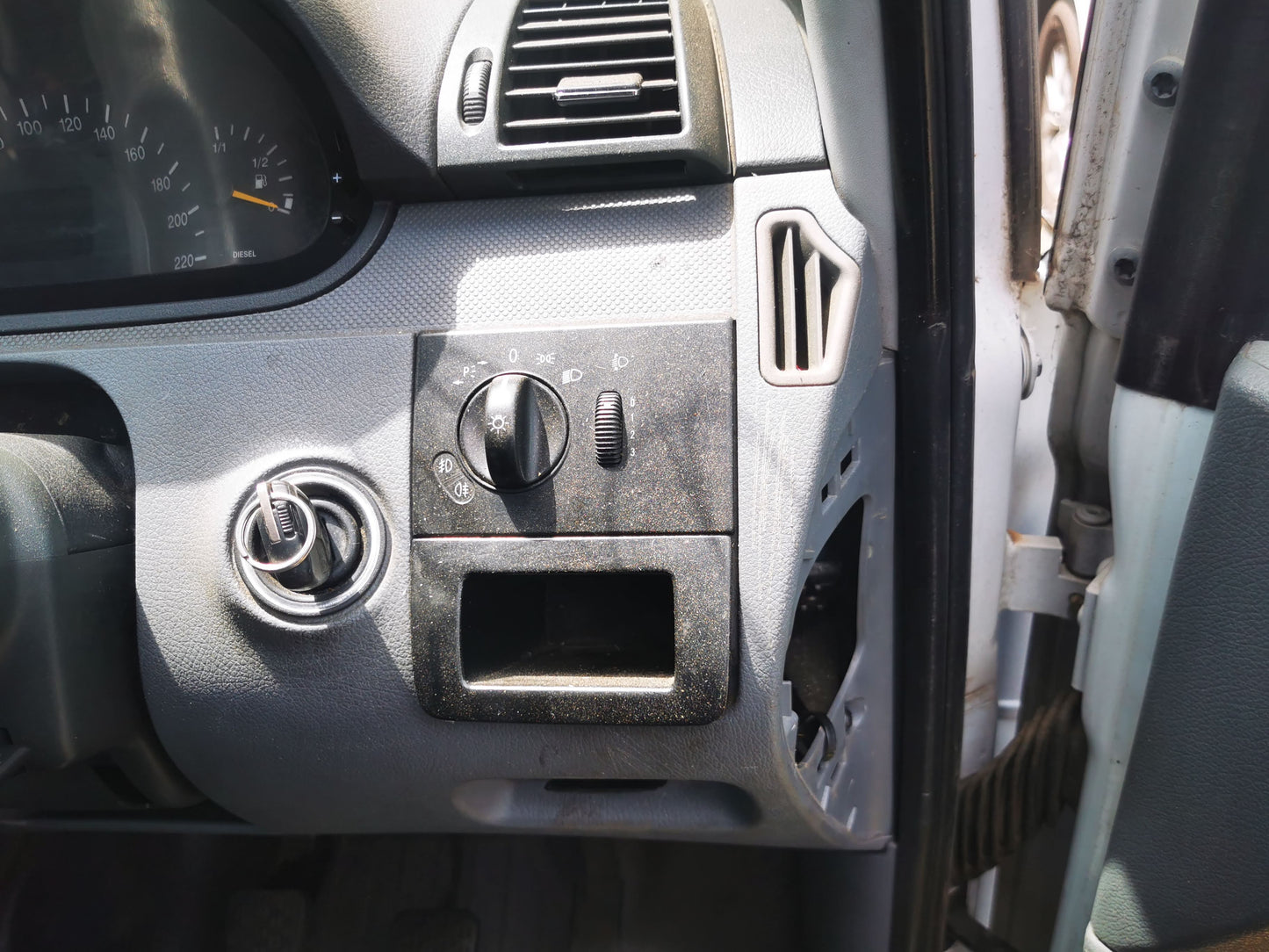 2006 MERCEDES VITO MODULE, 639, 05/04-01/11 A9064460542 AIRBAG MODULE SENSOR