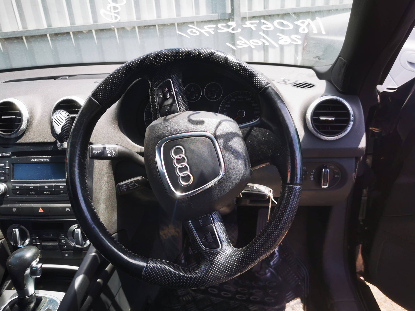 2010 AUDI A3 A3, 8P, CABRIO, NON FOLDING TYPE, 07/08-04/10 8P7858532E RIGHT DOOR MIRROR