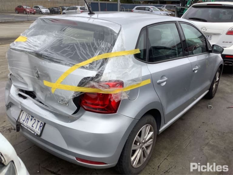 2017 VOLKSWAGEN POLO 6R, HALOGEN, RECTANGULAR REFLECTOR TYPE, 05/14-09/17 6C2941005B LEFT HEADLAMP