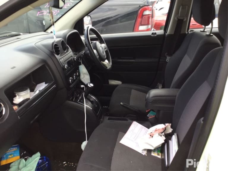 Wrecking 2013 JEEP COMPASS for Used Parts JP0960