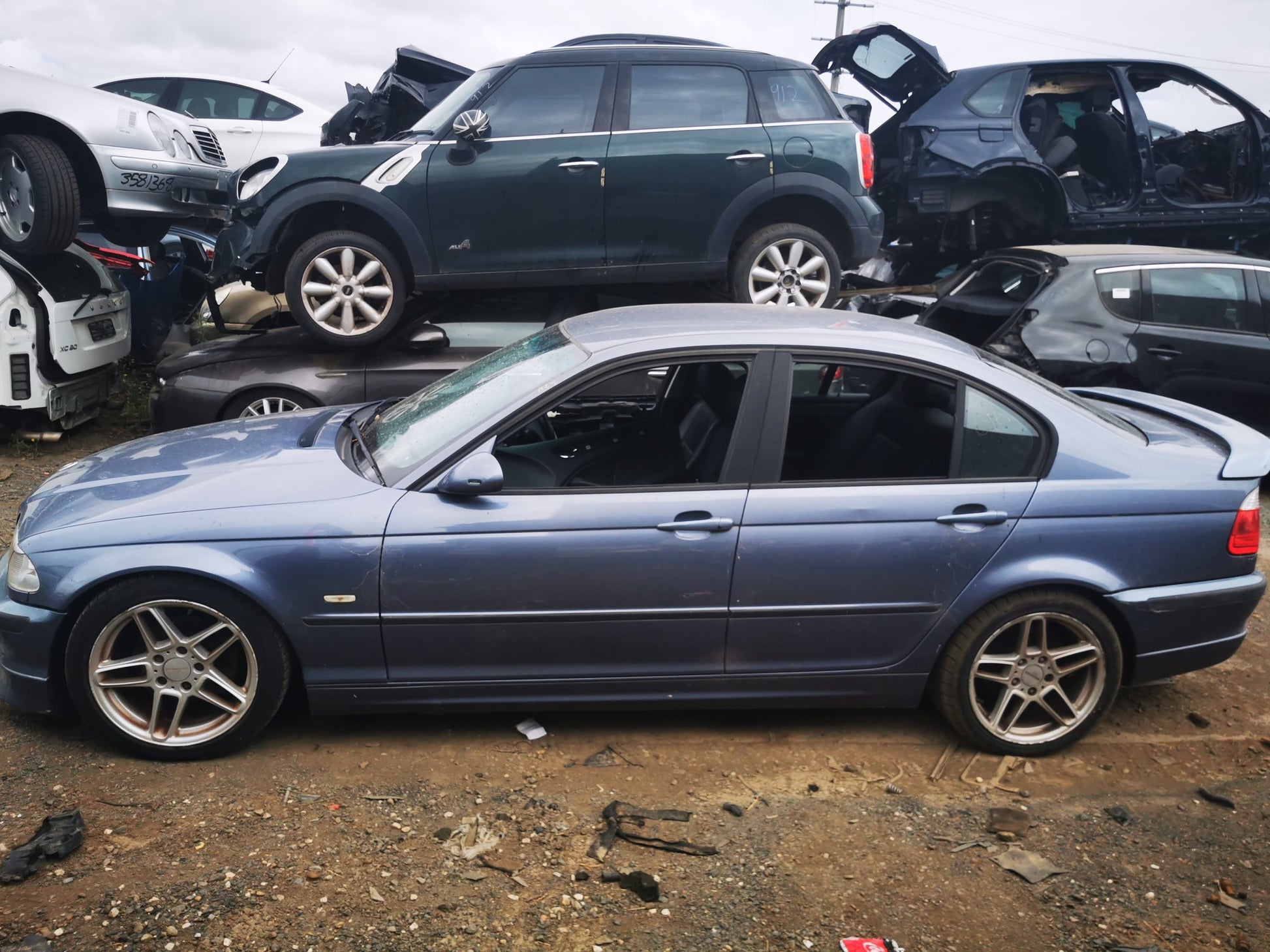 2000 BMW 3 SERIES LEFT FRONT DOOR LOCK, E46, SEDAN, EARLY TYPE, 09/98-09/00 51217011307 DOOR BOOT GATE LOCK