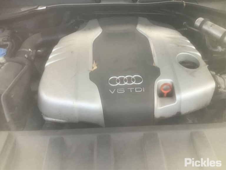 2011 AUDI Q7 4L, IN TAILGATE, 10/09-08/15 4L0945094F RIGHT TAILLIGHT