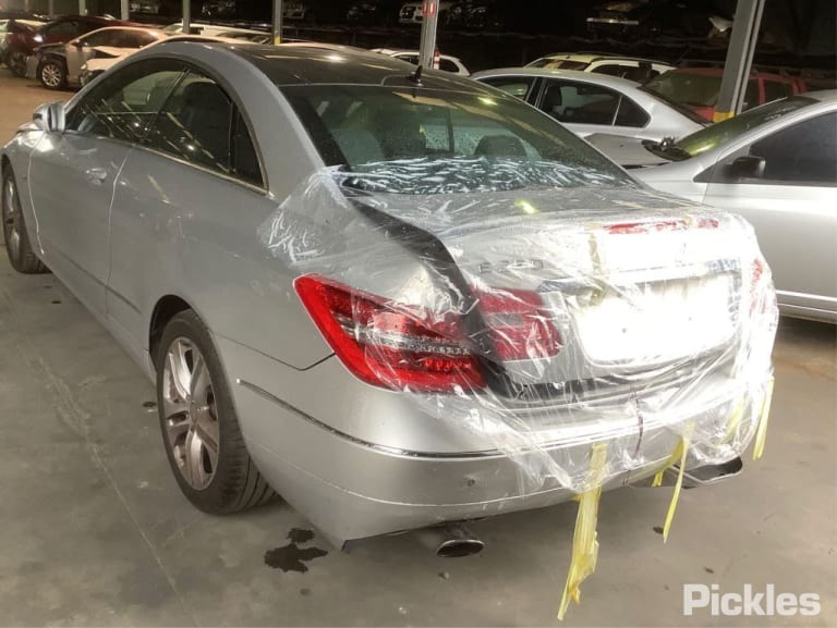 2009 MERCEDES E CLASS A207/C207, CABRIO/COUPE, SPORTS TYPE, 07/09-  RIGHT REAR STRUT