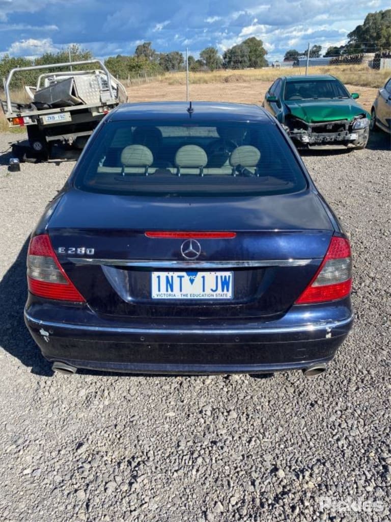 2008 MERCEDES E CLASS W211/S211, MANUAL FOLD (2 PLUG, 4/9 WIRE), 06/06-12/09 A2118100864 RIGHT DOOR MIRROR