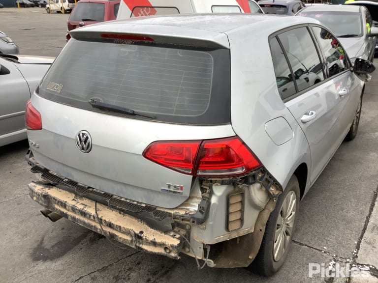 2014 VOLKSWAGEN GOLF GEN 7, STANDARD/TSi/COMFORTLINE/HIGHLINE/GTi, HALOGEN TYPE, GEN 7, 12/12-03/17 5G2941006 RIGHT HEADLAMP