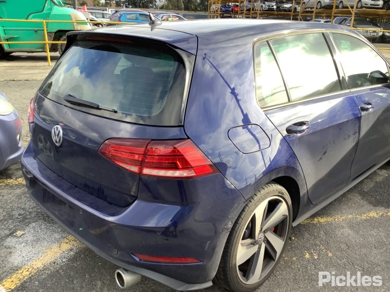 2019 VOLKSWAGEN GOLF LEFT REAR DOOR LOCK, P/N 5TA839015D, GEN 7, 03/13-08/20 5TA839015D DOOR BOOT GATE LOCK