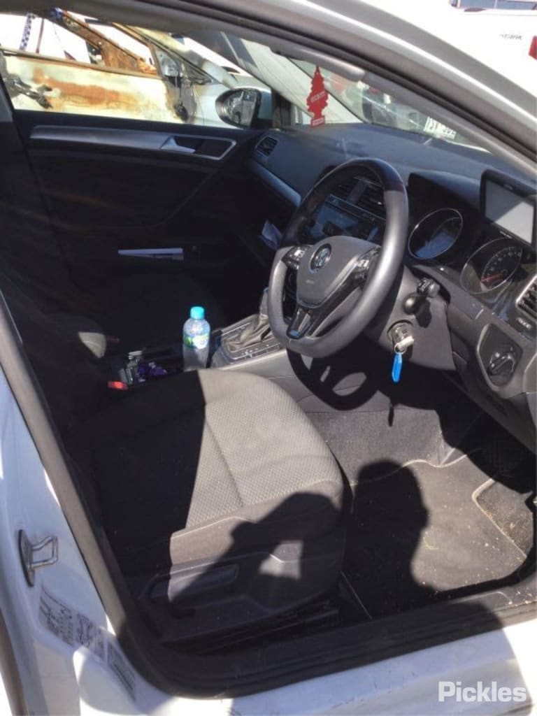 2017 VOLKSWAGEN GOLF MAIN REINFORCEMENT, GEN 7, HATCH, 03/13- 5G0807305D R BAR BRACKET REINFO