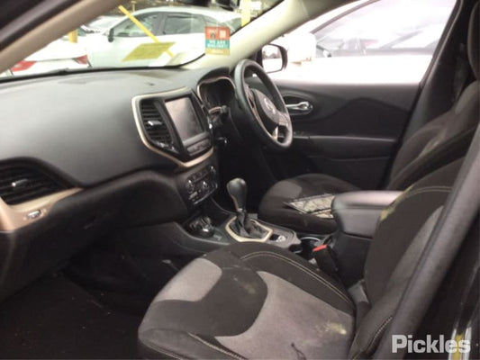 Wrecking 2014 JEEP CHEROKEE for Used Parts JP0992