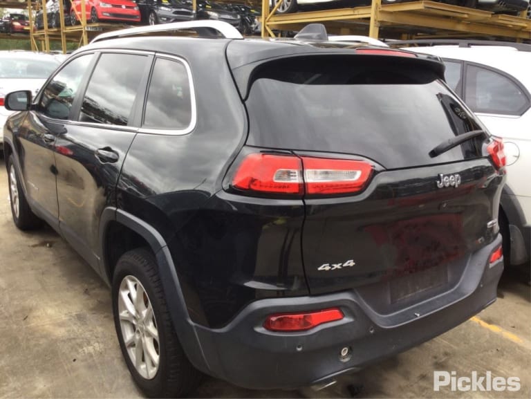 Wrecking 2014 JEEP CHEROKEE for Used Parts JP0992