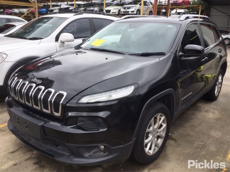 Wrecking 2014 JEEP CHEROKEE for Used Parts JP0992