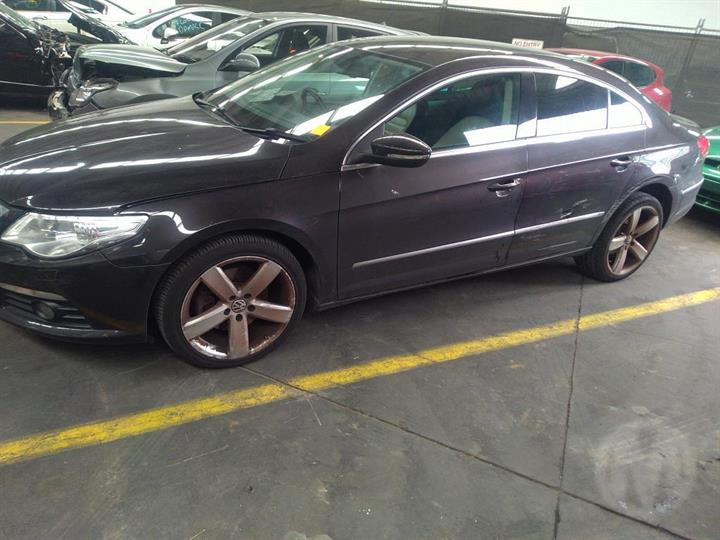 2008 VOLKSWAGEN PASSAT 3CC, SEDAN, W/ PARK SENSOR TYPE, 08/08-02/12 3C8807417P REAR BUMPER