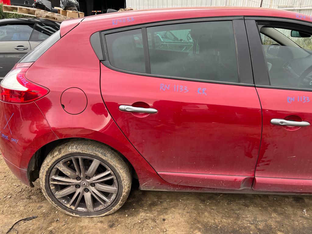 2014 RENAULT MEGANE X32/B95/K95, 5DR HATCH/WAGON, 09/10-05/16 801009742R RIGHT FRONT DOOR