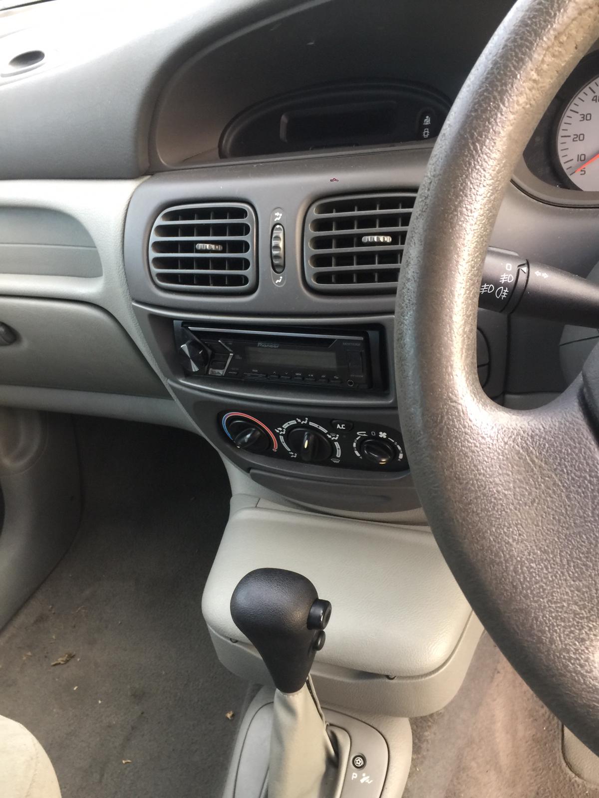 2003 RENAULT SCENIC J64, SILVER REFLECTOR SURROUND TYPE, 05/01-12/04 260609240R LEFT HEADLAMP