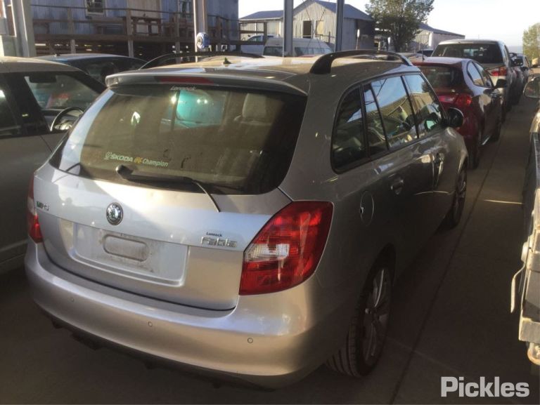 2014 SKODA FABIA 5J, PAIR, 08/11-01/15 5J2857551AG 5J2857552R SUNVISOR