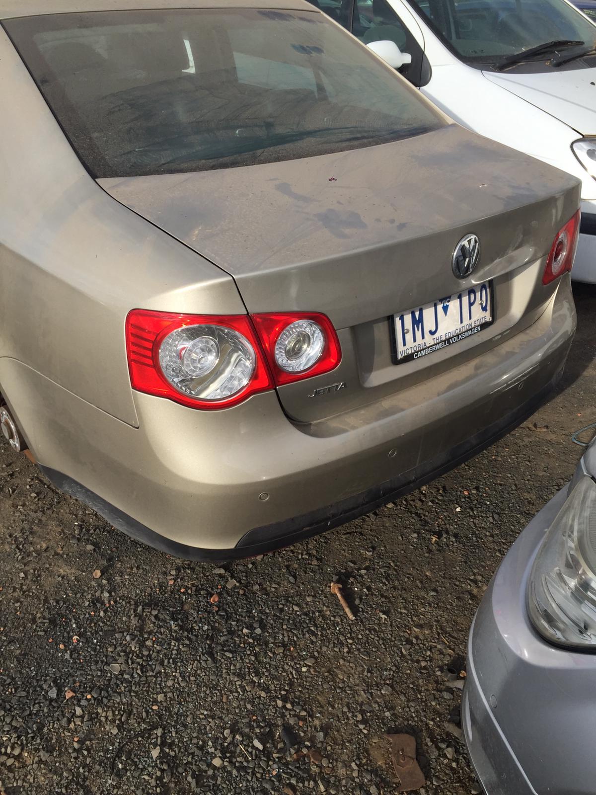 2007 VOLKSWAGEN JETTA 1KM, W/ PARK SENSOR TYPE, 02/06-07/11 1K5807417H REAR BUMPER