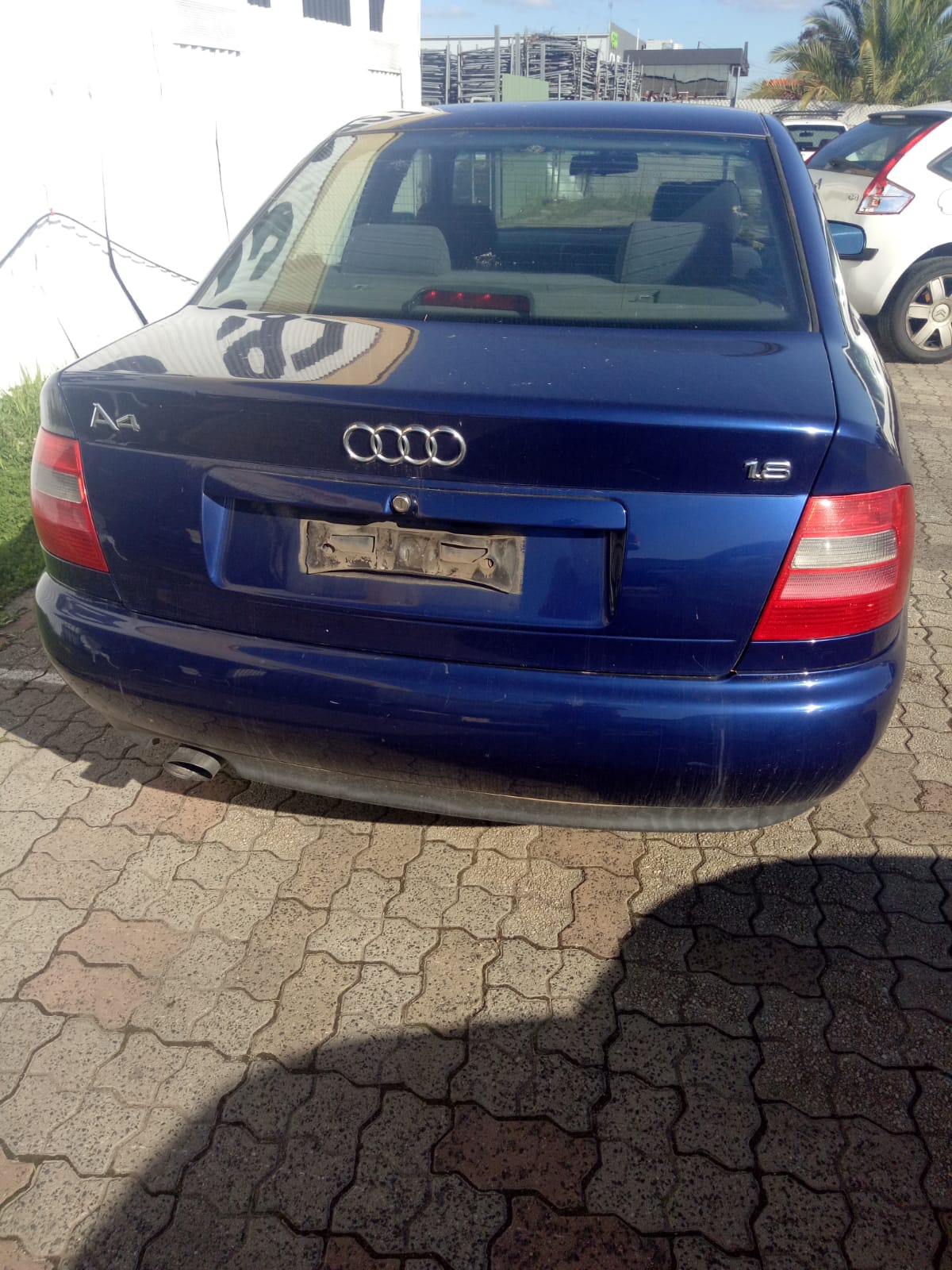 1998 AUDI A4 SERIES 1 08/95-06/01 8D0839016A DOOR BOOT GATE LOCK
