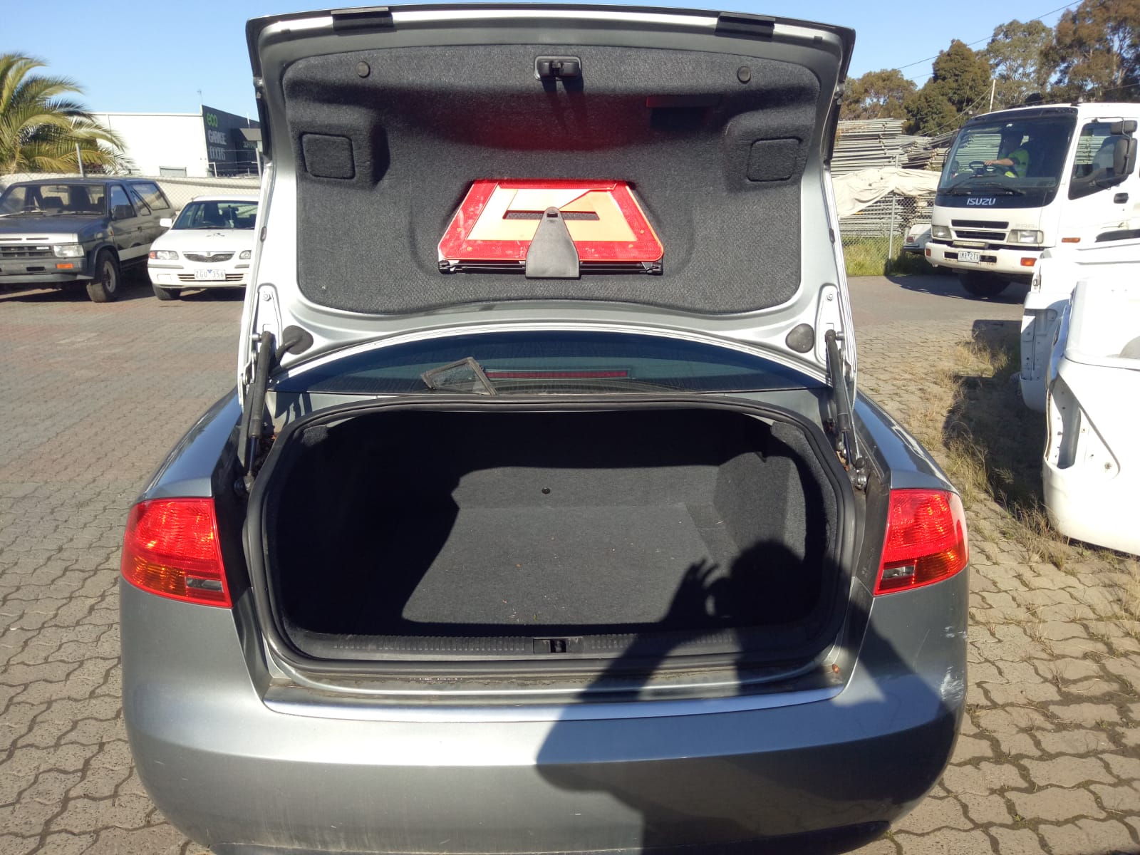 2007 AUDI A4 BUMPER FOGLAMP, B7 (A4/S4/RS4), 08/04-07/09 8E0941700B RIGHT INDICATOR FOG SIDE