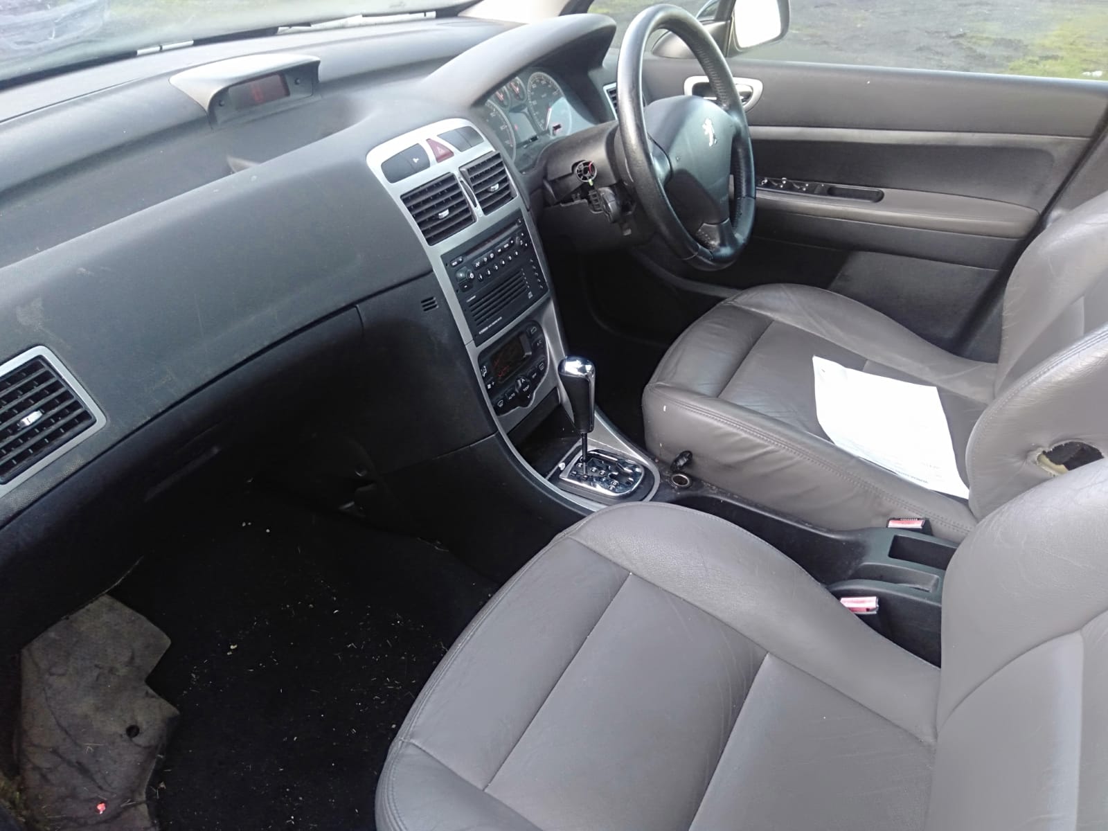 2004 PEUGEOT 307 2.0, PETROL, RFN, T5, VDO P/N 9645245780, 12/01-04/05 1635W8 THROTTLE BODY