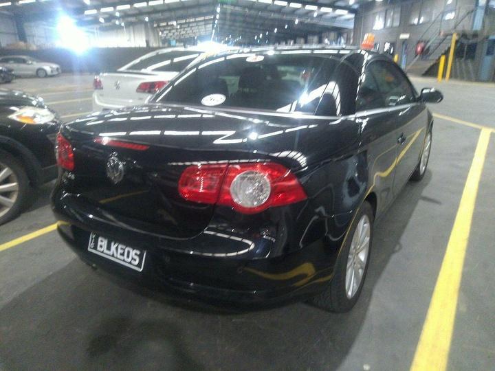 2007 VOLKSWAGEN EOS RH FRONT, ASSY (BELT AND STALK), 1F, 02/07-12/14 1Q2857706 SEAT BELT STALK
