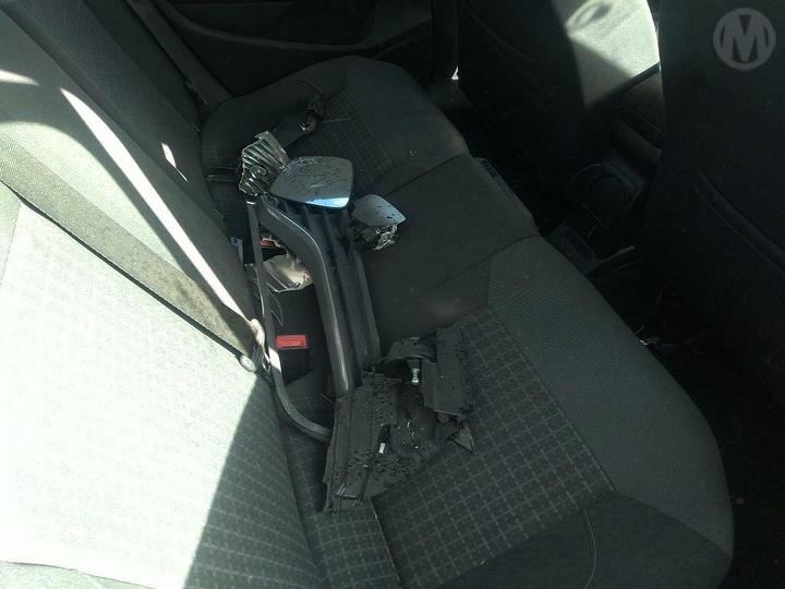 2015 VOLKSWAGEN POLO LEFT REAR DOOR LOCK, 6R, P/N 6R4839015A, 05/10-09/17 6R4839015A DOOR BOOT GATE LOCK