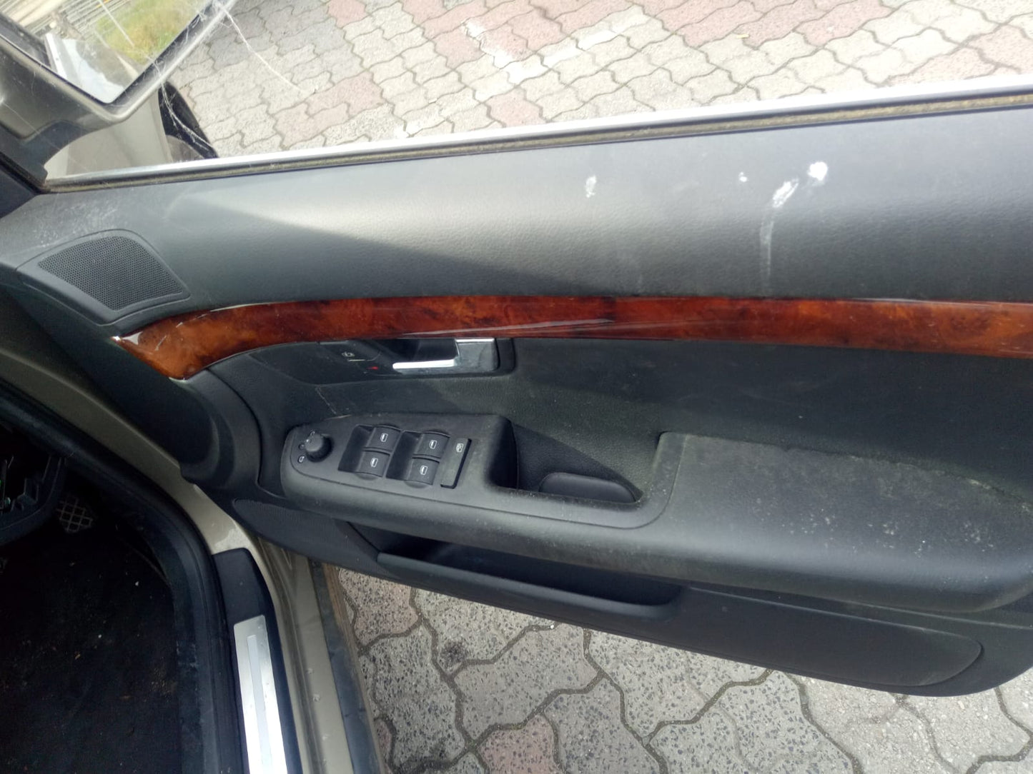 2006 AUDI A4 B7, PAIR, 08/04-07/09 8E0857551P 8E0857552H SUNVISOR