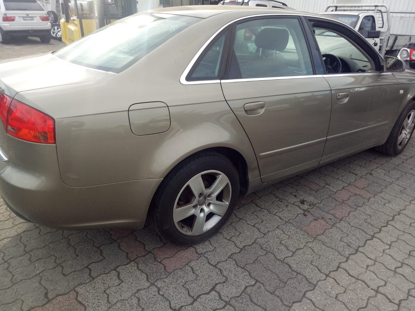 2006 AUDI A4 B7, PAIR, 08/04-07/09 8E0857551P 8E0857552H SUNVISOR