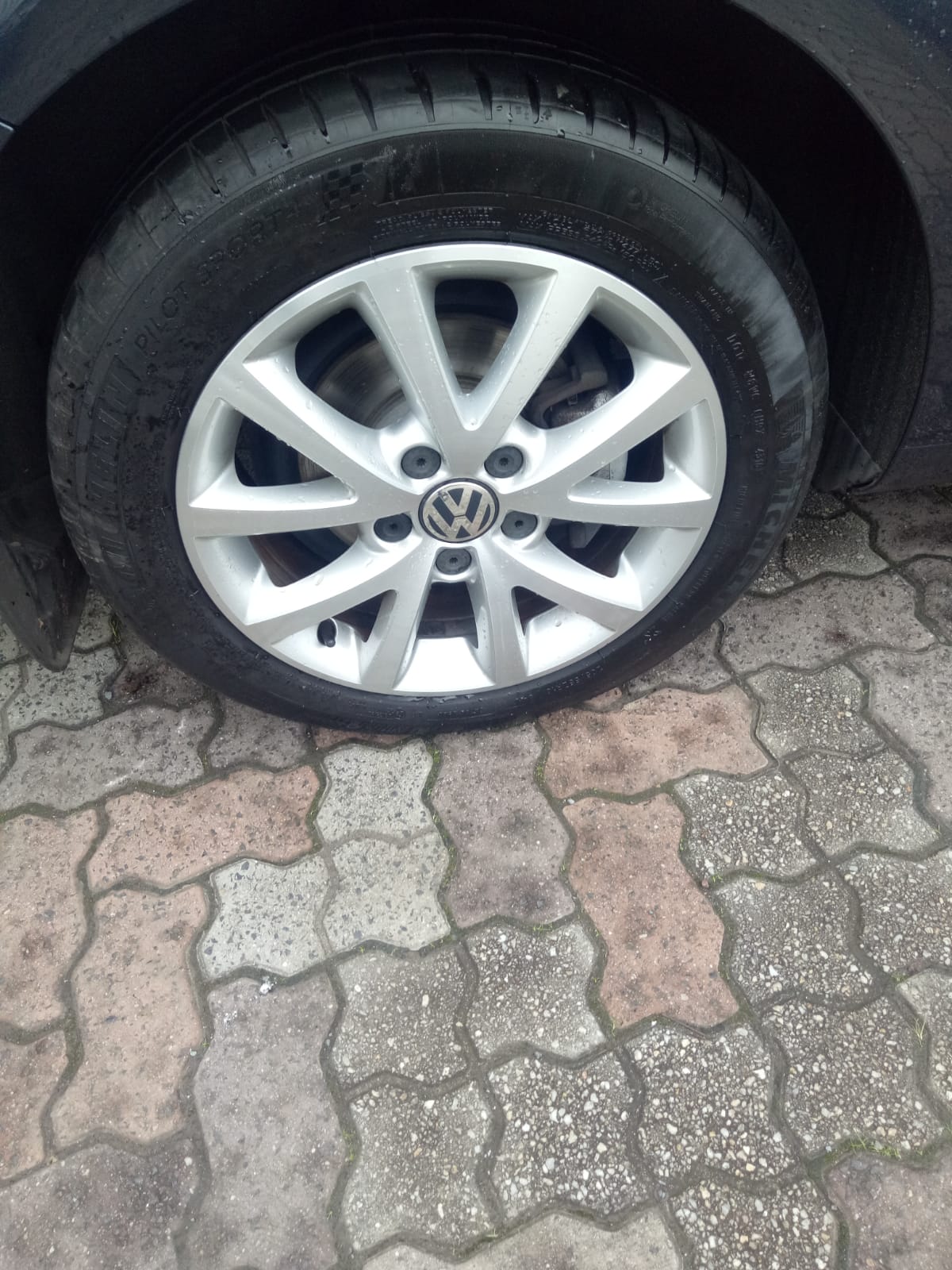 2009 VOLKSWAGEN JETTA STEERING WHEEL, 1KM, 02/06-07/11 1KM880201C RIGHT AIRBAG