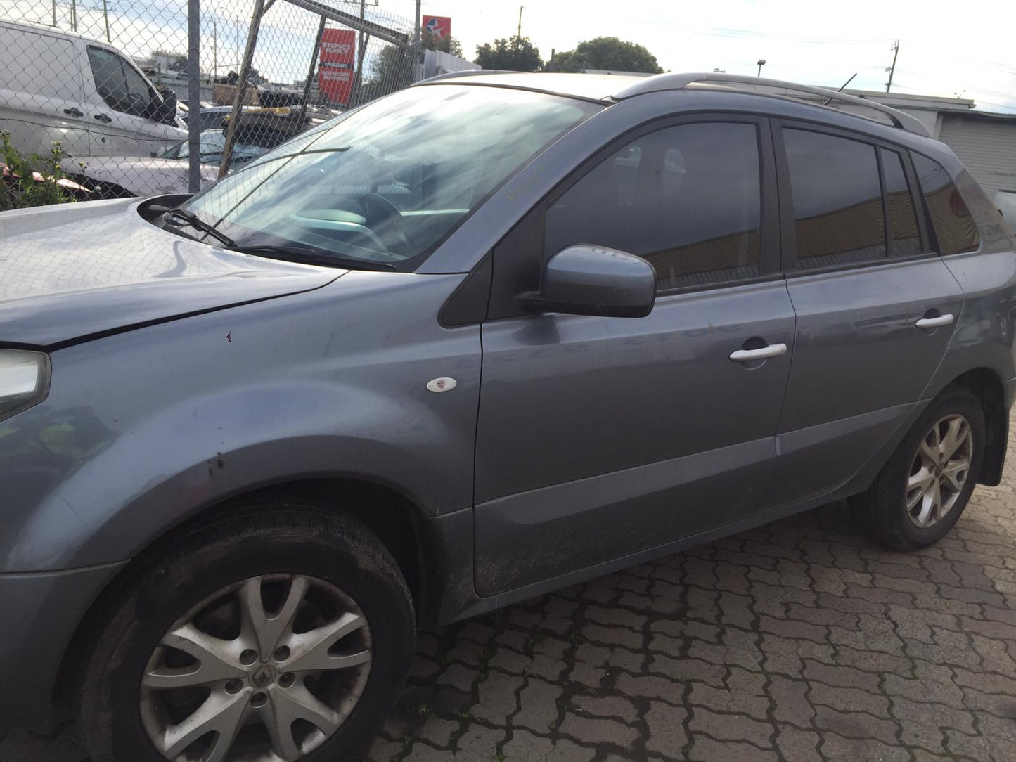 2008 RENAULT KALEOS H45, 09/08-04/16 651000024R BONNET
