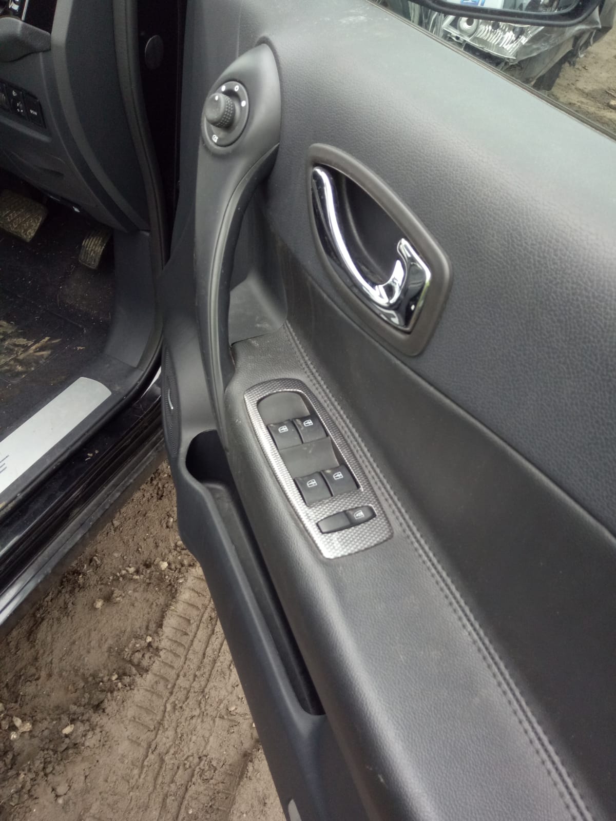 2014 RENAULT KALEOS H45, 09/08-04/16 26550JY00A RIGHT TAILLIGHT