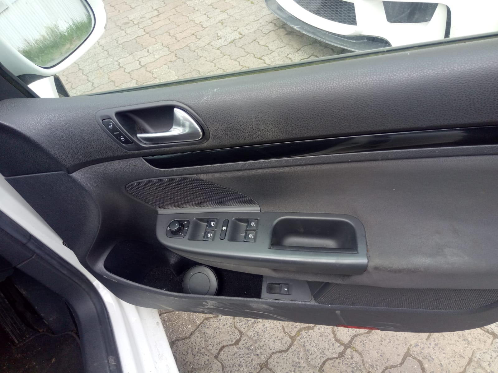 2007 VOLKSWAGEN GOLF RH FRONT (MASTER SWITCH), 3DR HATCH, GEN 5, 07/04-02/09 1K4959857B PWR DR WIND SWITCH