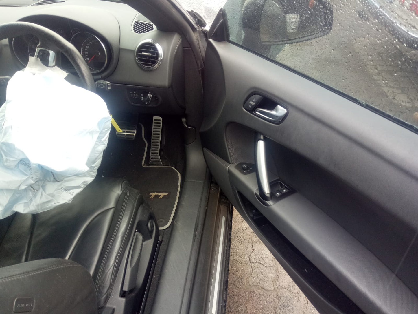 2010 AUDI TT 8J, 09/06-12/14 COURTESY LIGHT